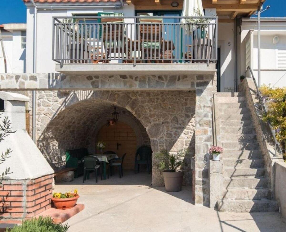 Holiday Home Mari - Modern Holiday House Close To Sea 普纳特 外观 照片